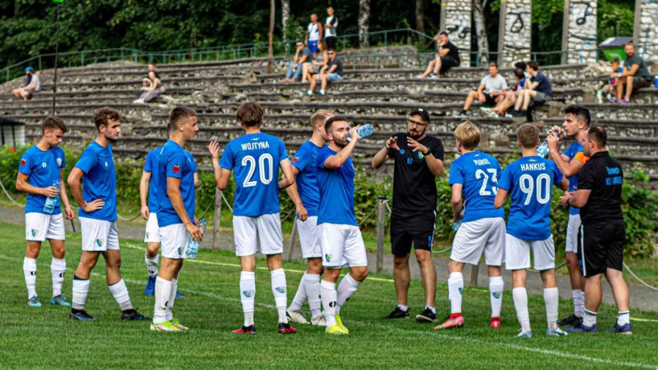 WYWIAD: Trener Bartłomiej Janeczek o jesiennej rundzie i planach na zimę.