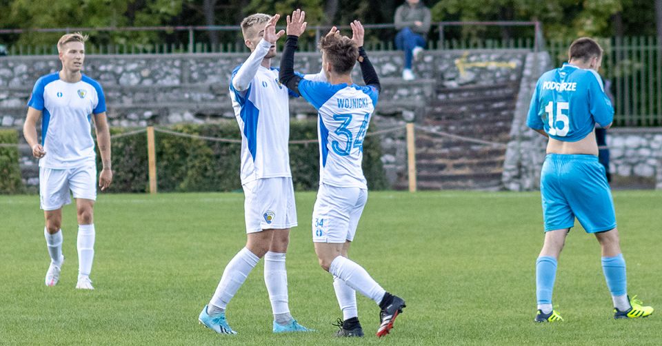 Wysokie zwycięstwo w derbach z Podg&oacute;rzem