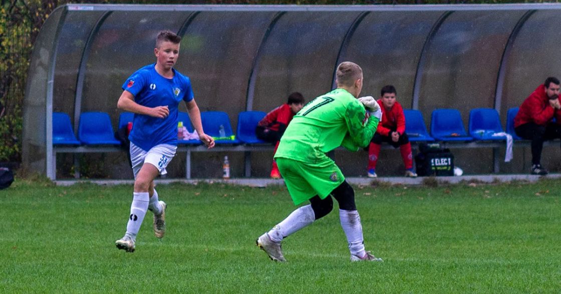 Świetny początek i koniec U15 (C2) na wyjeździe. Rzutem na taśmę objęli prowadzenie z Borkiem