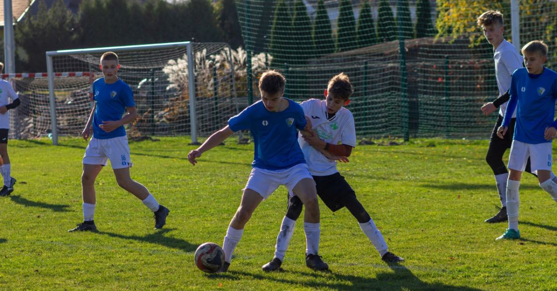 U15 (C1) : Mimo przewagi, Kabel dzieli się punktami