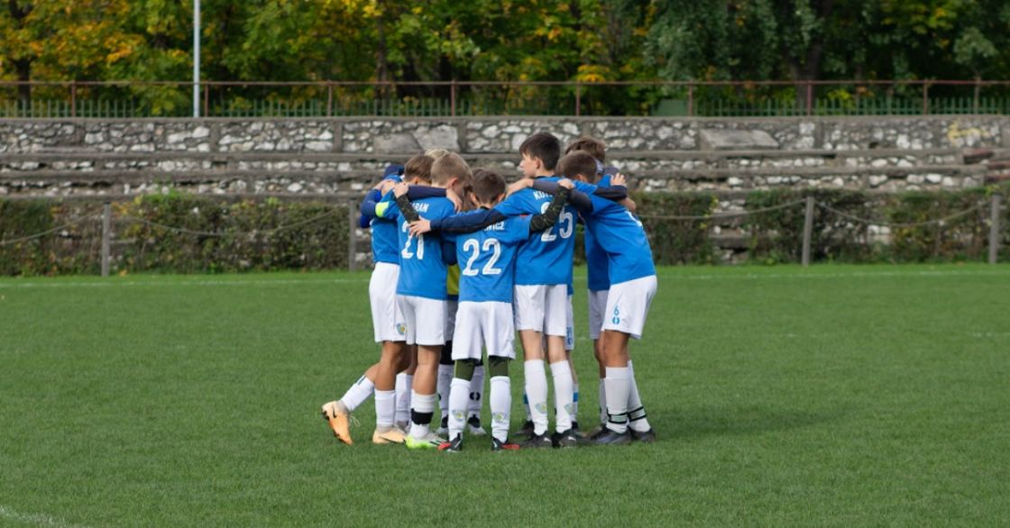 U13 z wygraną na koniec sezonu