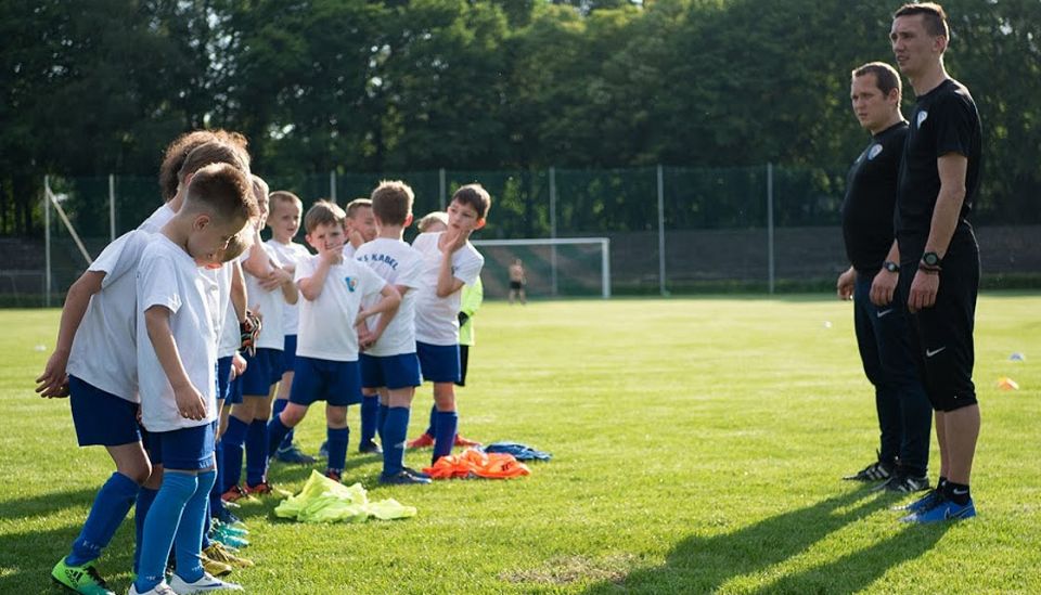 Szk&oacute;łka piłkarska KS Kabel