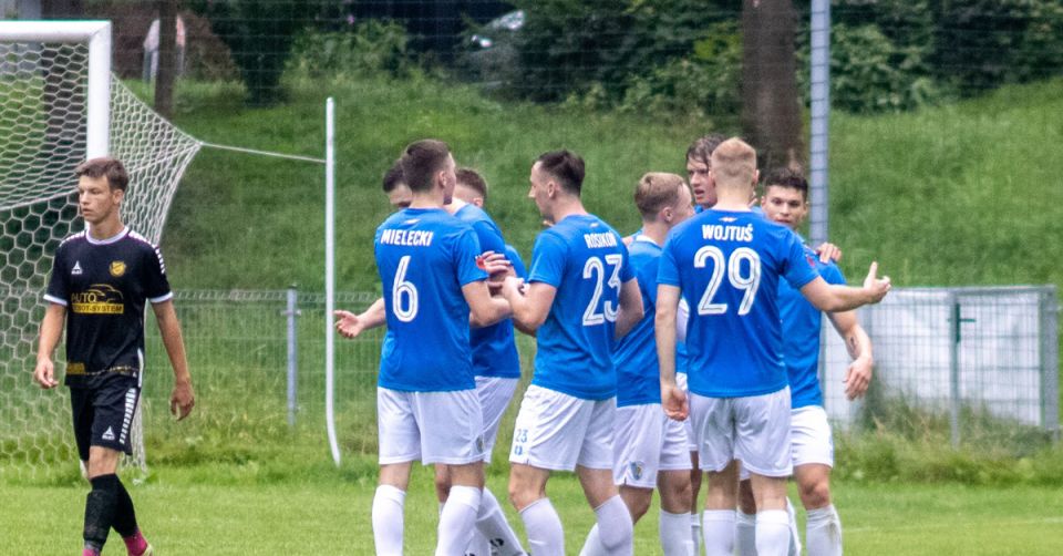 Udana inauguracja sezonu w Klasie Okręgowej