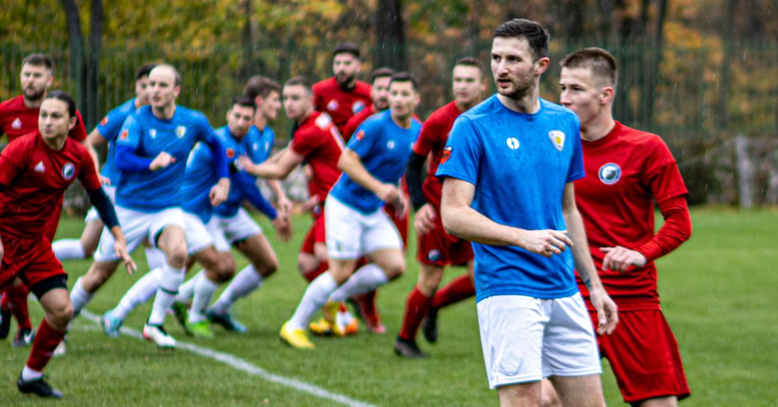 Kmita lepsza o jedną bramkę