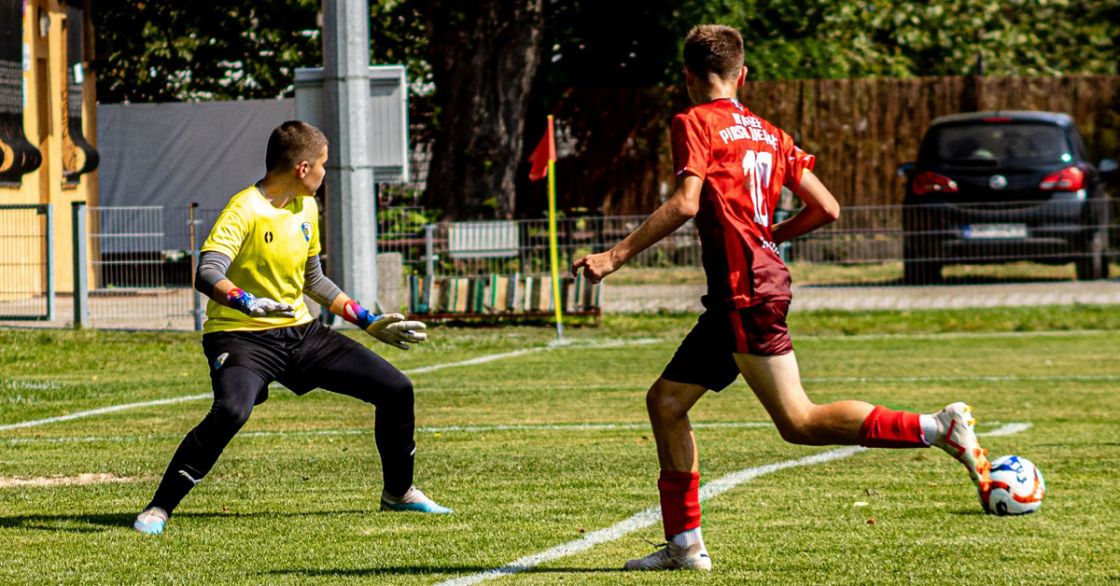 Trudne początki U15