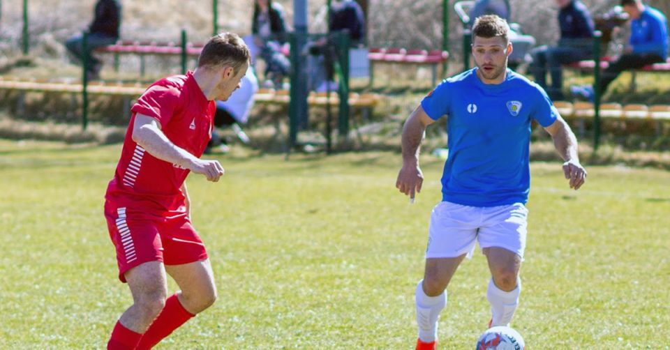 Runda rozpoczęta z wysokiego C