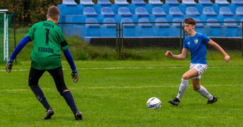 Trampkarze młodsi pokonują Borek