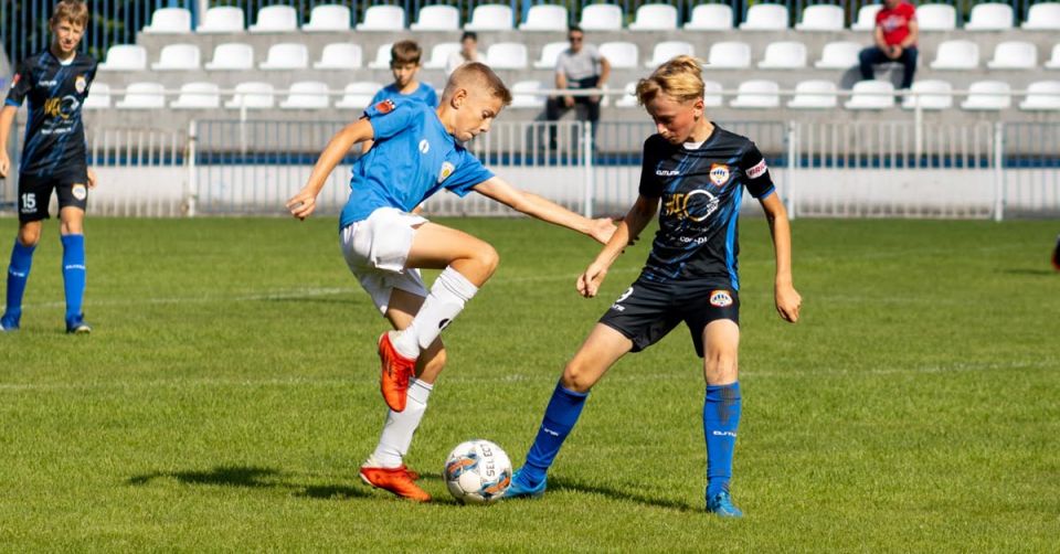 Rocznik 2010 otwiera sezon wygraną w Krzeszowicach